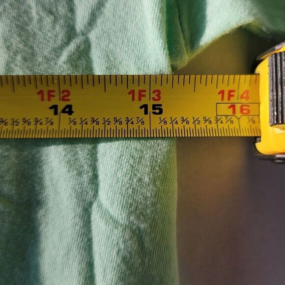 American Apparel Pin Up Girl Graphic Light Green Tee Shirt Size S - Picture 6 of 7